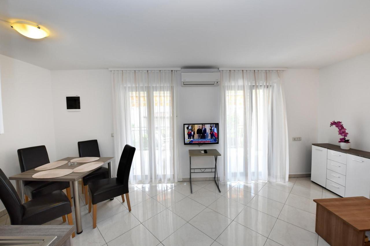 Jasmina Apartment Porec