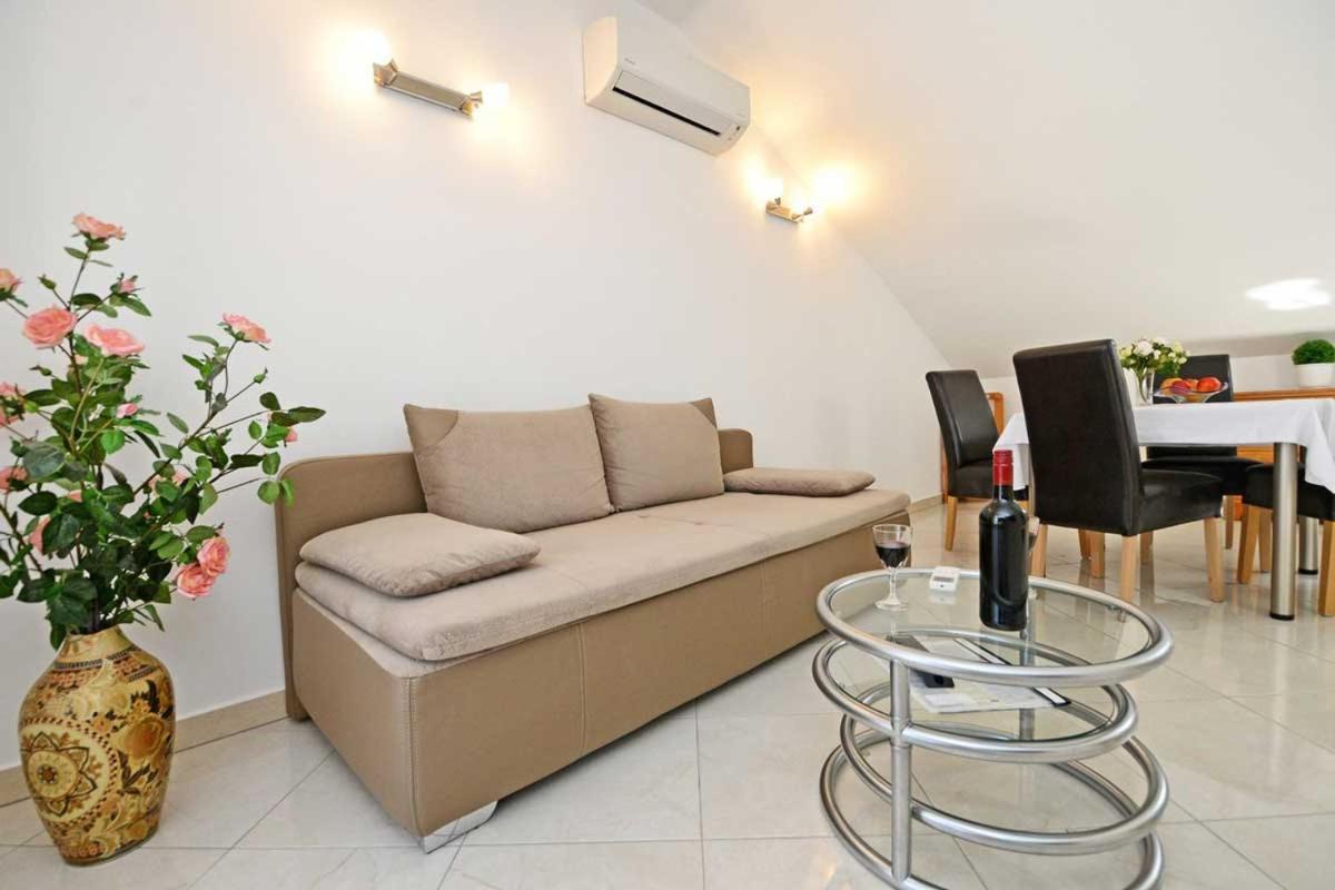 Jasmina * Porec