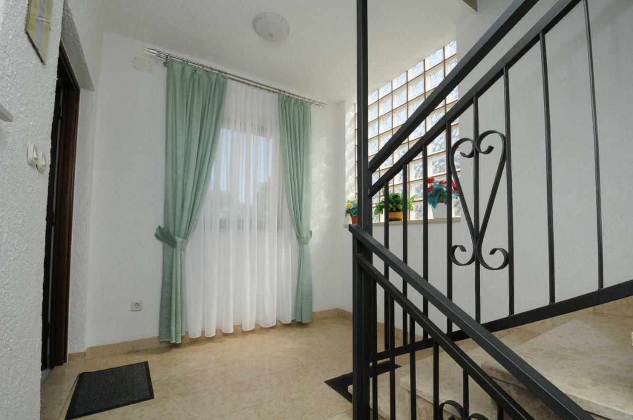 Jasmina Apartment *